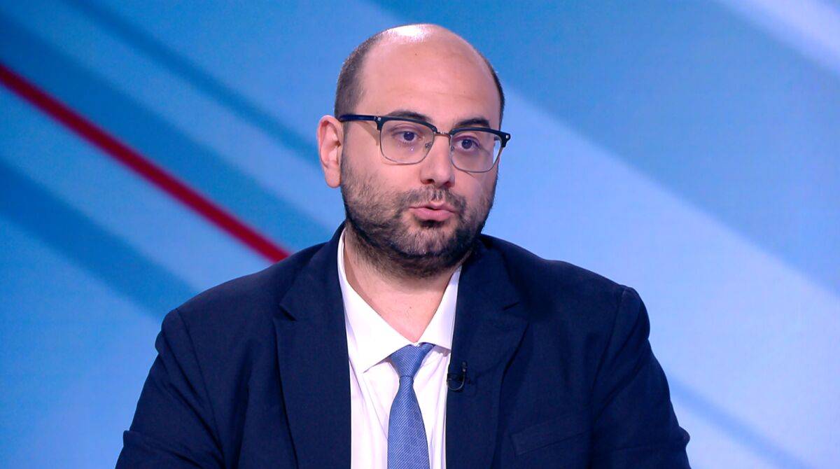 Доц. д-р Джеймс Йоловски